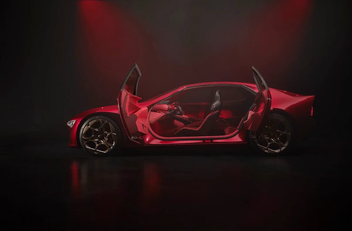 El Alfa Romeo Cuorerosso de perfil con las puertas abiertas