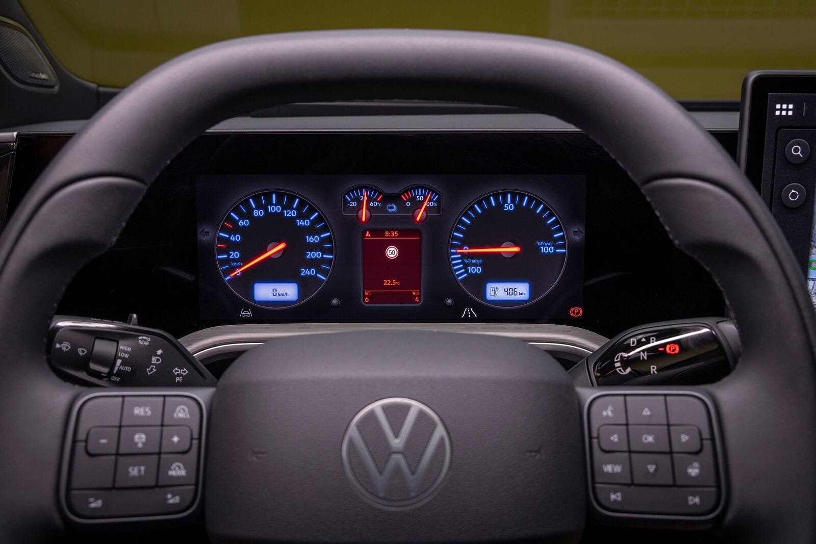Pantalla del ID. Tiguan con relojes de estilo clásico